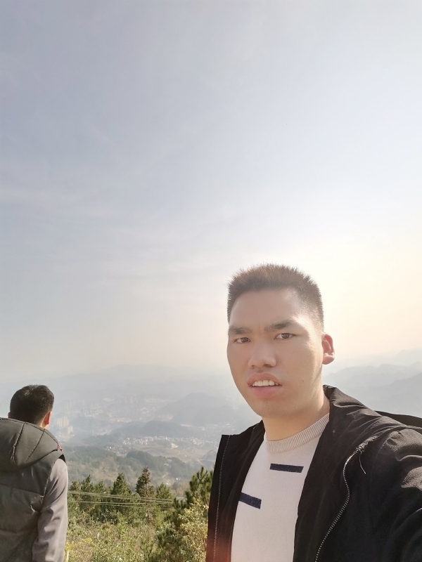 小学生的第二张照片--凯里蓝颜知己交友网